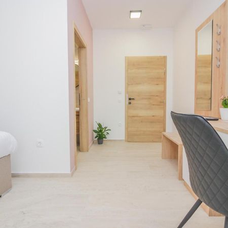 Rooms Zemunik Donji Zemunik Εξωτερικό φωτογραφία