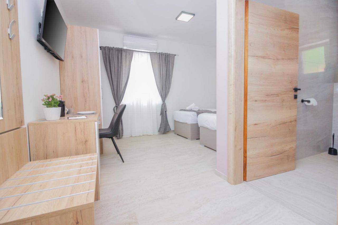 Rooms Zemunik Donji Zemunik Εξωτερικό φωτογραφία