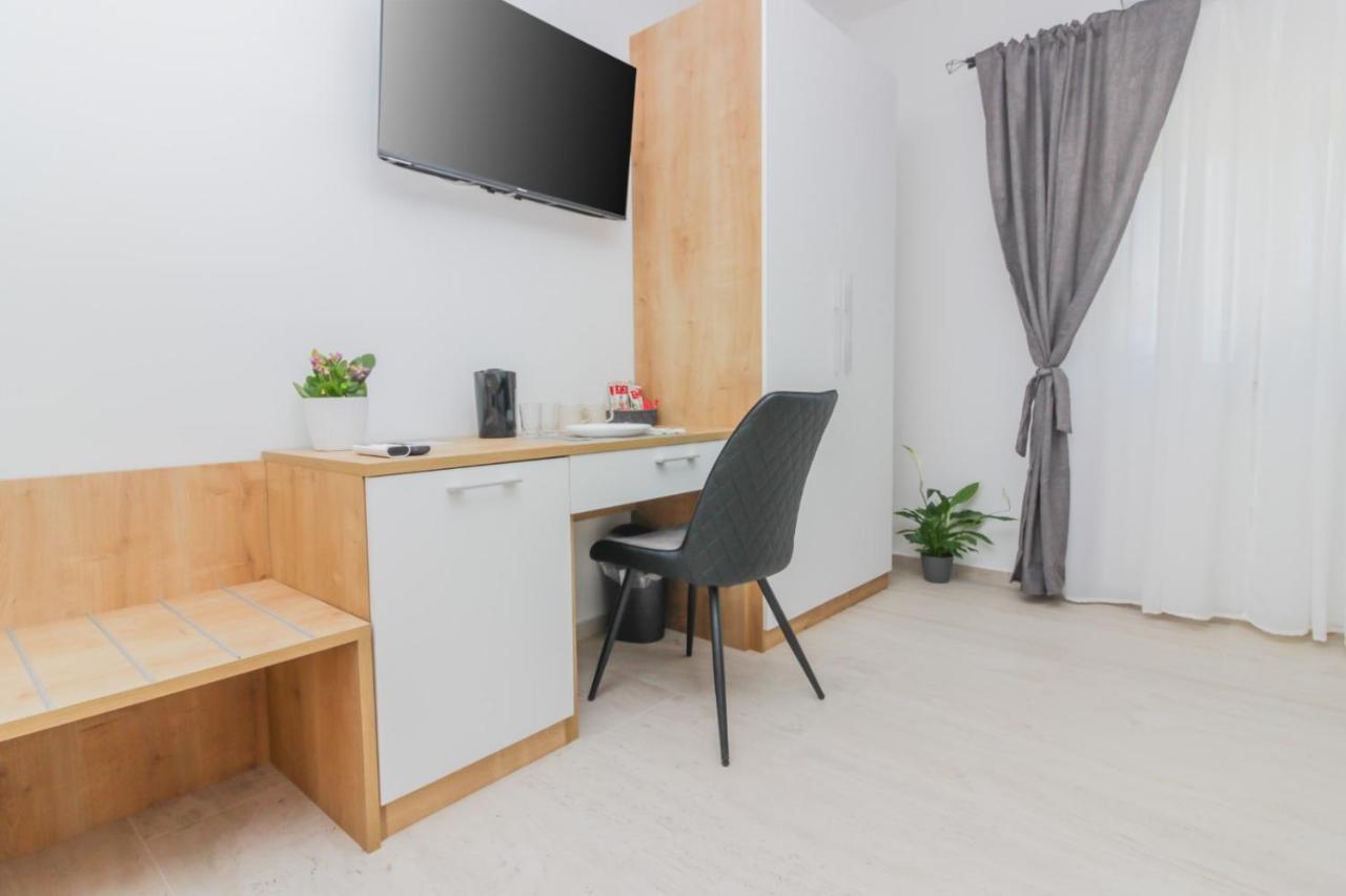 Rooms Zemunik Donji Zemunik Εξωτερικό φωτογραφία