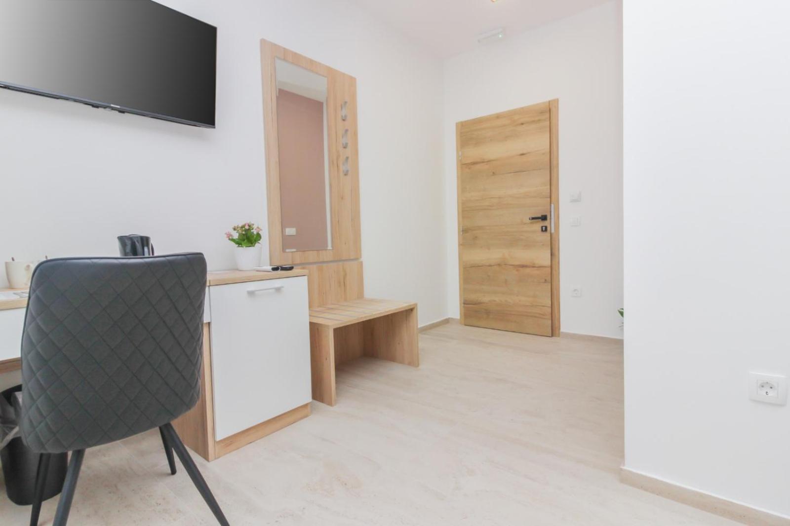Rooms Zemunik Donji Zemunik Εξωτερικό φωτογραφία